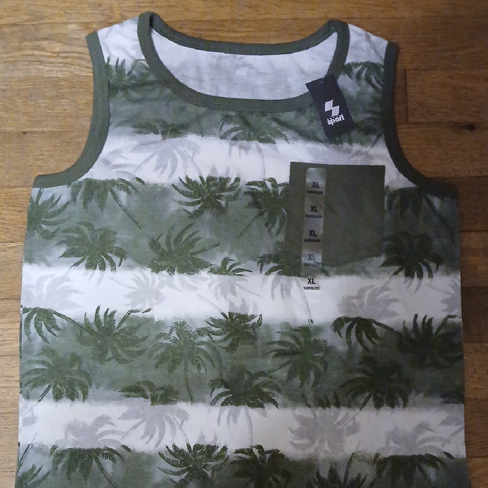 Green and White Tropical Palm Tree Tank Top